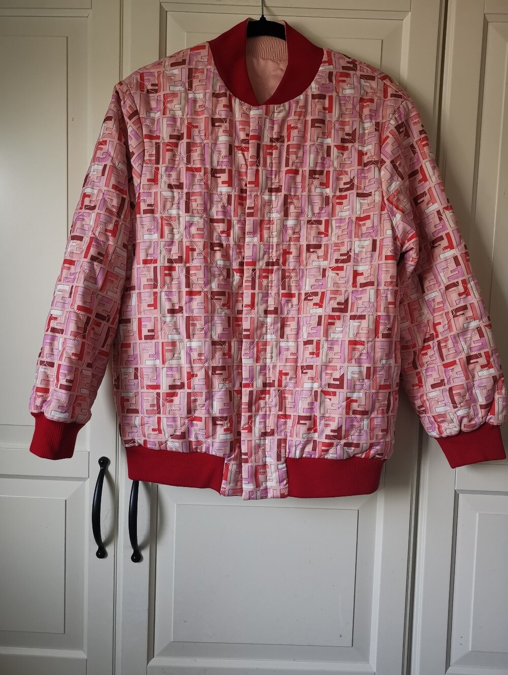 FENDI Reversible Pink FF Logo Quilted Silk Bomber Jacket IT 40 US 8